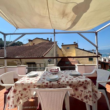 Terrazza Del Centro Daire Lerici Dış mekan fotoğraf
